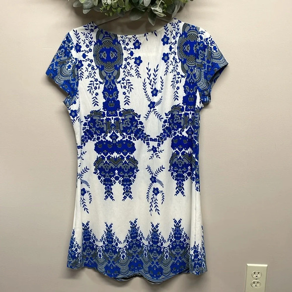 Bundle Box of Dresses Sweater Tops Pants Skirt Size MEDIUM - Picture 5 of 16